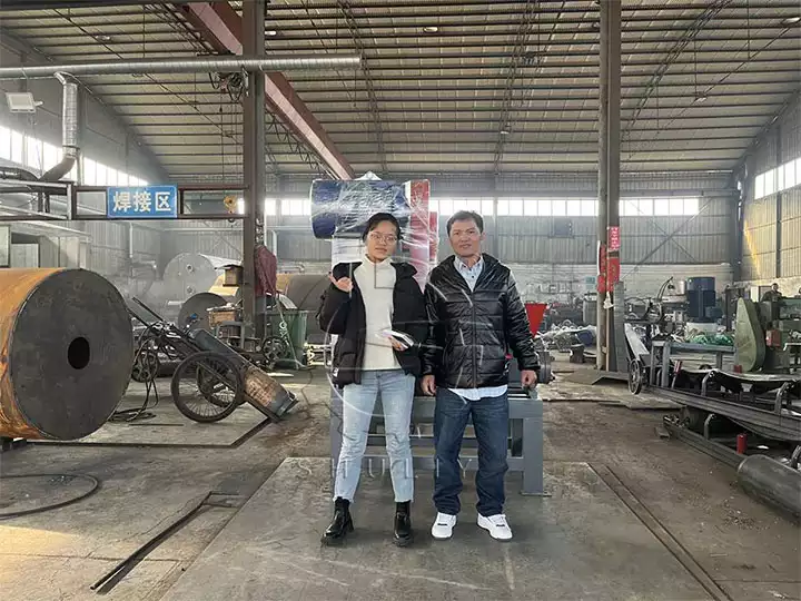 Customer Visited Charcoal Machine Factory