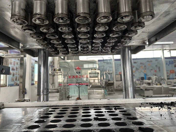 Mold Details Of Stainless Steel Shisha Charcoal Machine