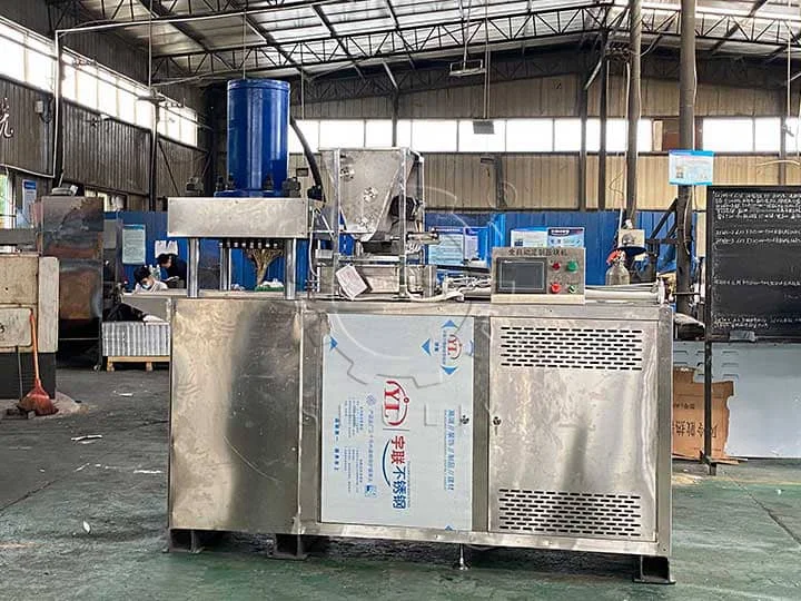 የሺሻ ቆሮብ መኪና