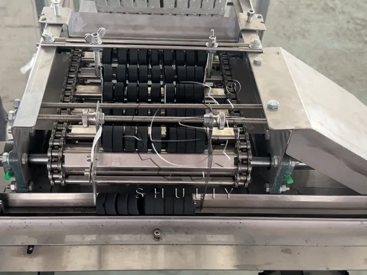 kifaa cha usambazaji wa nyenzo